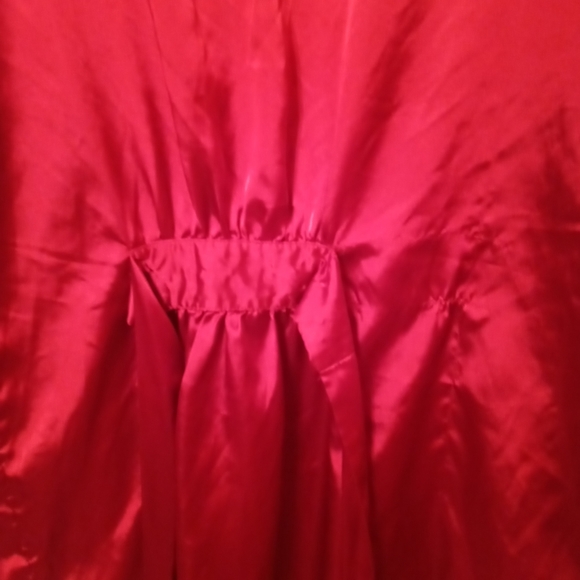 Sexy Robe - Picture 3 of 5